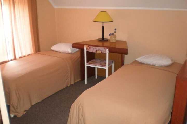 Room 16 of 62
