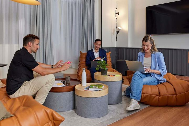 Aparthotel Adagio London City East in London