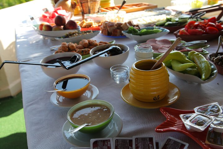 Breakfast/Coffee Service 15 of 23