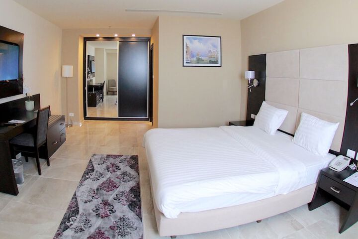 Room 21 of 79