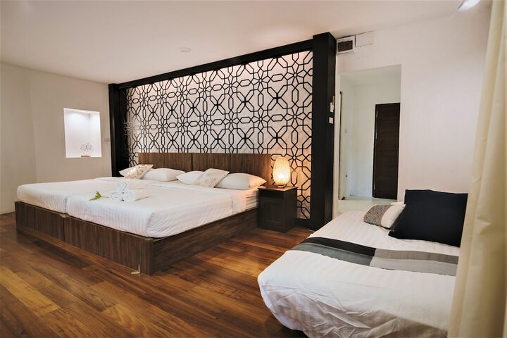 Room 41 of 108