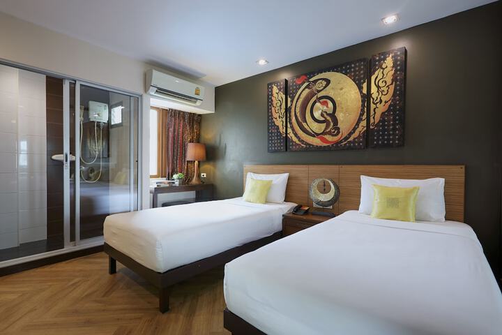 Room 45 of 78