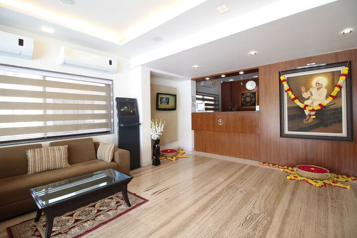 Hotel Interior 16 of 170