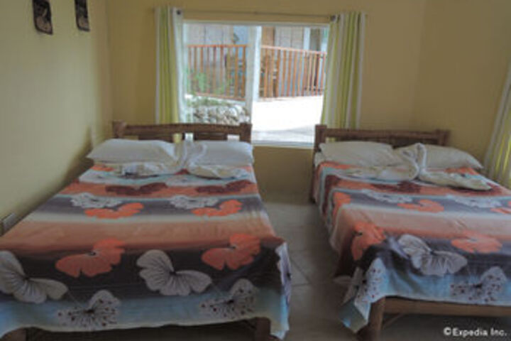Room 16 of 39