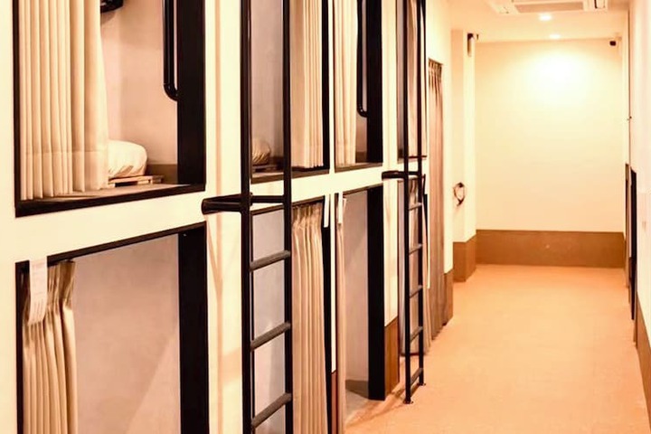 Room 22 of 81