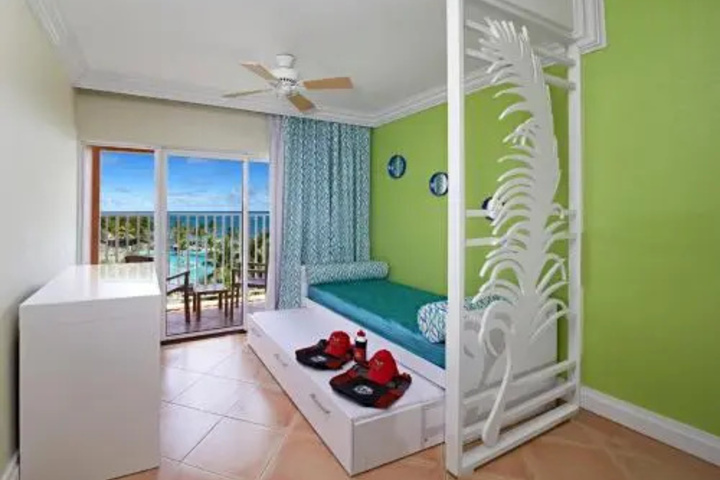 Hero Image 1 of 16