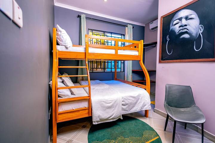 Room 4 of 42