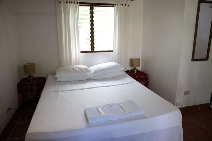 Room 9 of 71