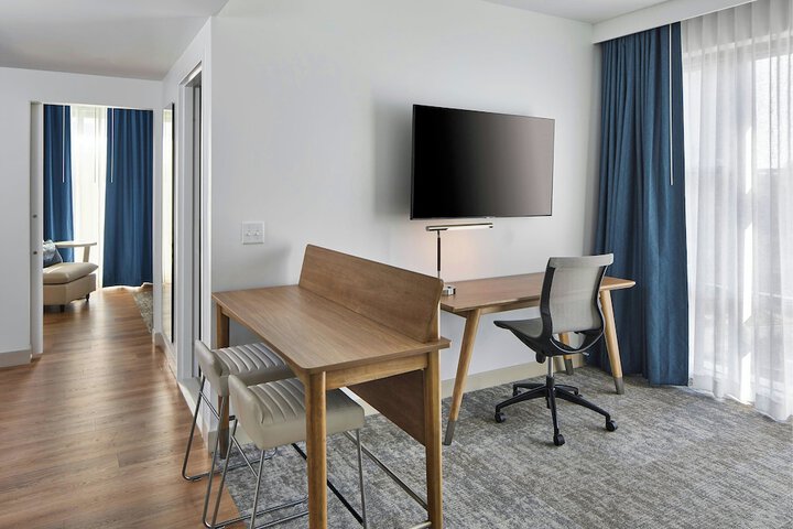 Room 19 of 52
