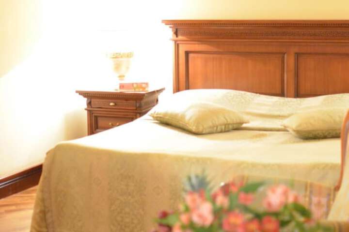 Room 25 of 58