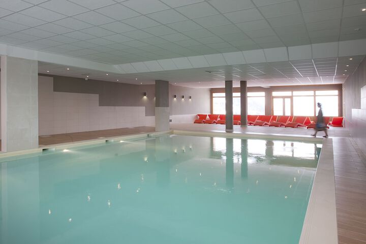 Pool 27 of 51