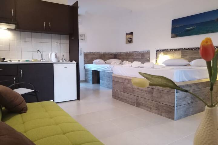 Room 16 of 45