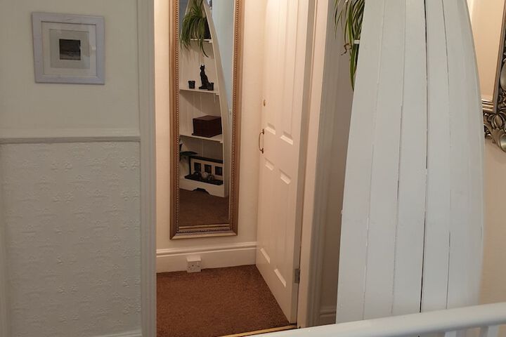 Room 15 of 46