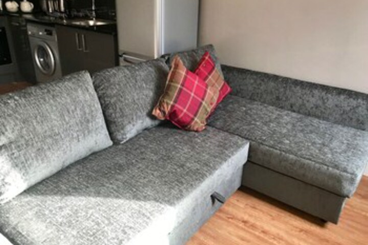 Room 9 of 13