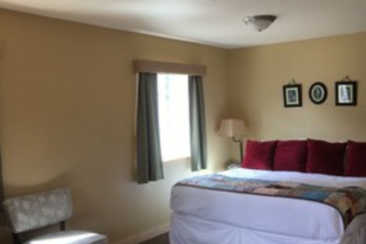 Room 16 of 279