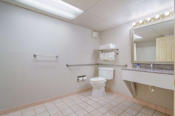 2 Double Beds Accessible (2 of 7)