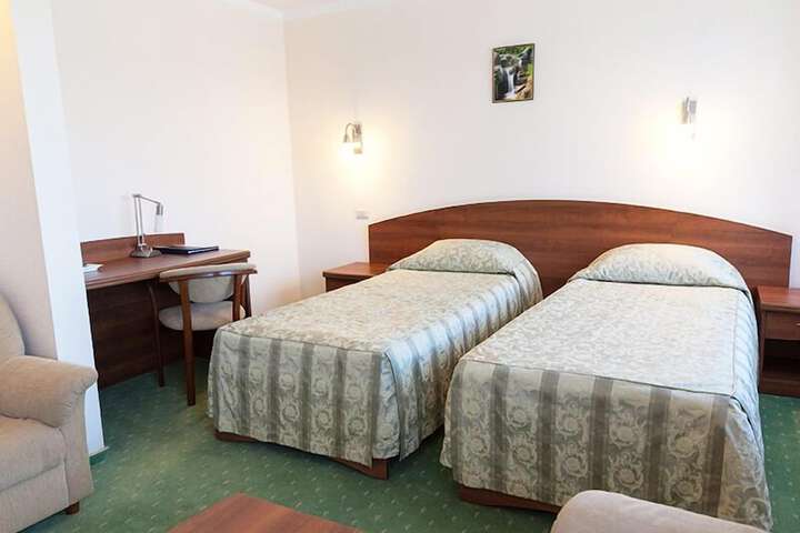 Room 21 of 154