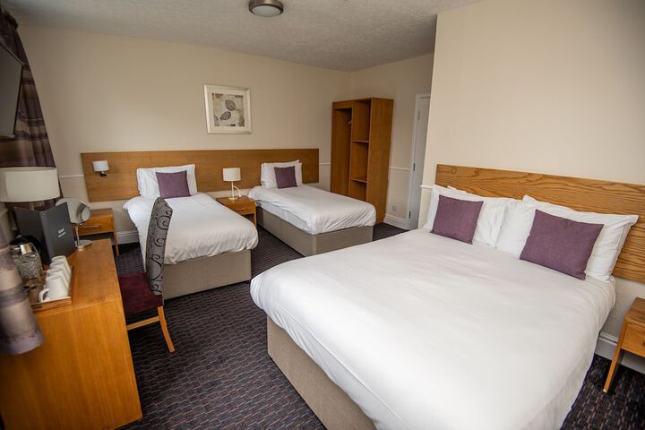 Room 3 of 36