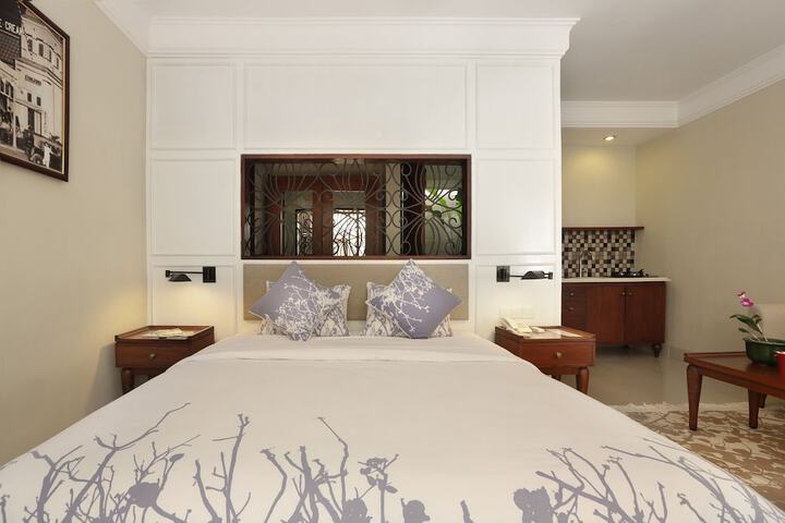 Room 16 of 47