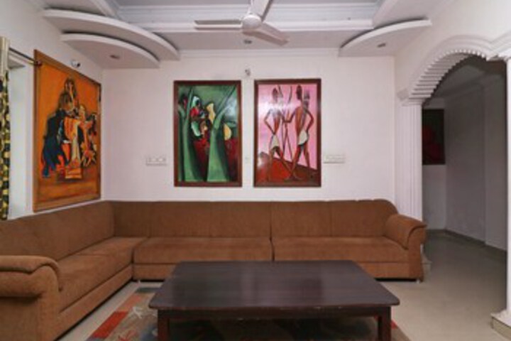 Hotel Interior 7 of 23