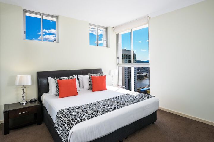 Room 5 of 56