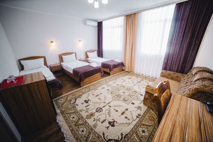 Room 20 of 78