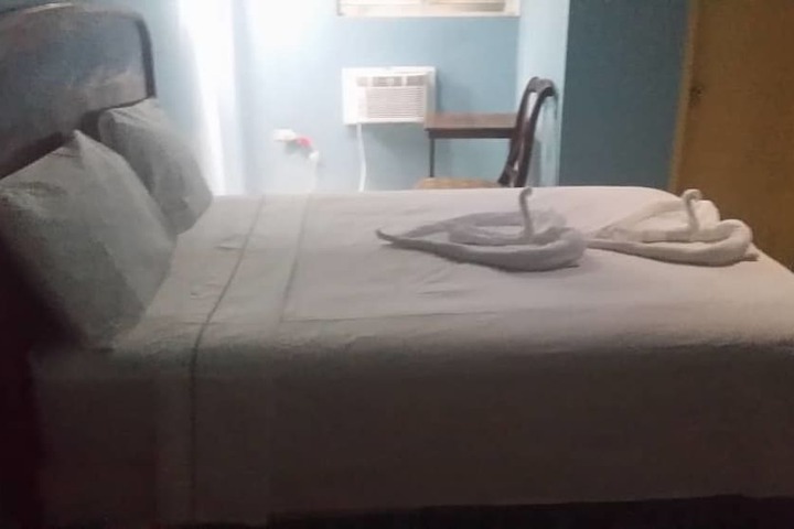 Room 2 of 24
