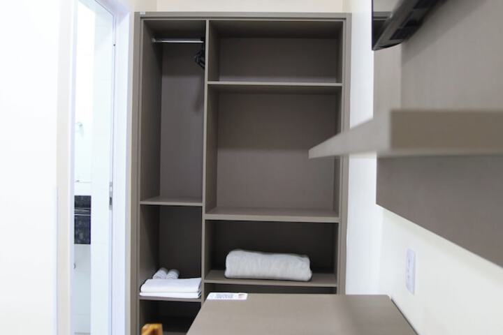 Room 31 of 54