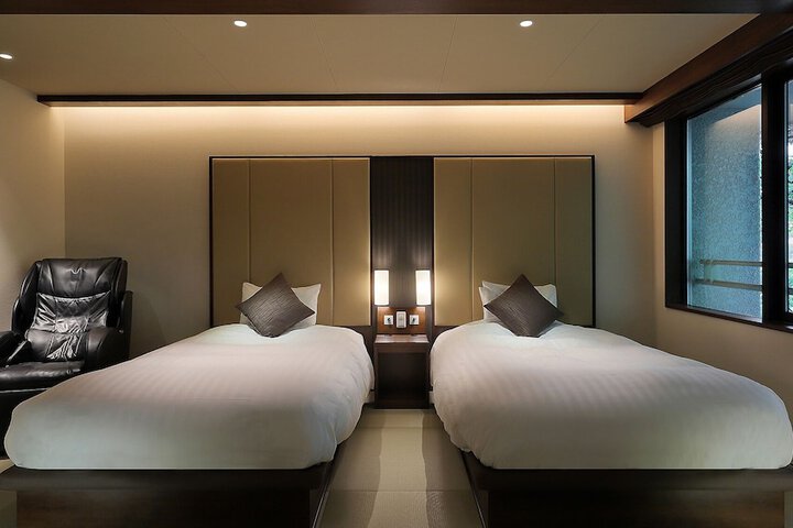 Room 18 of 62