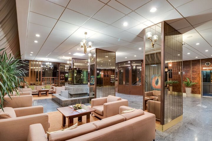 Hotel Interior 2 of 43