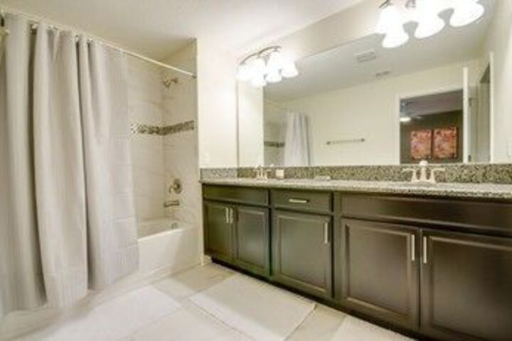 Room 2 of 24