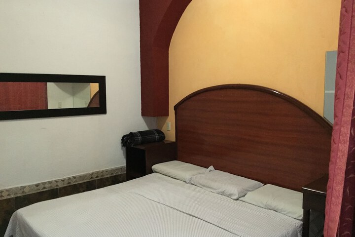 Room 3 of 19