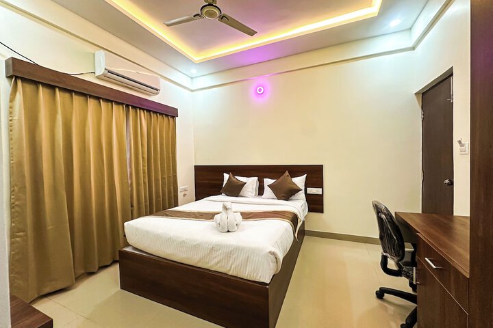 Room 13 of 29