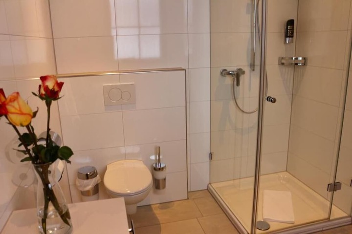 Room 40 of 73