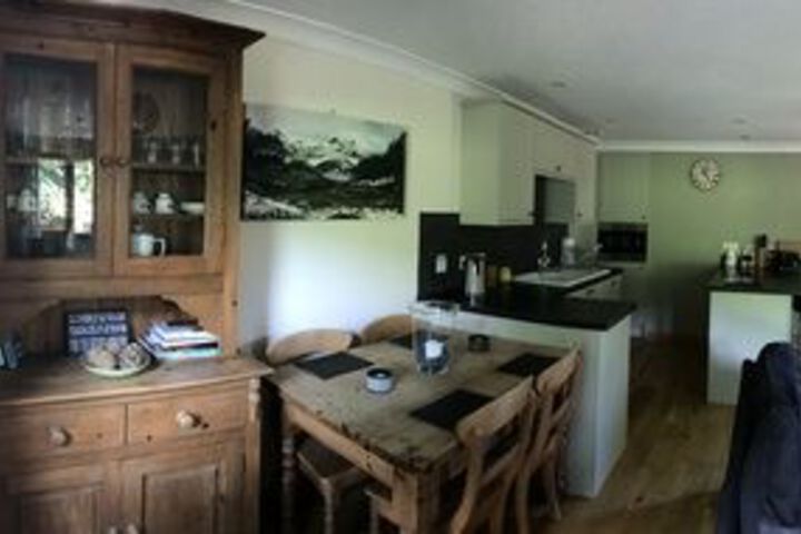 Room 11 of 27