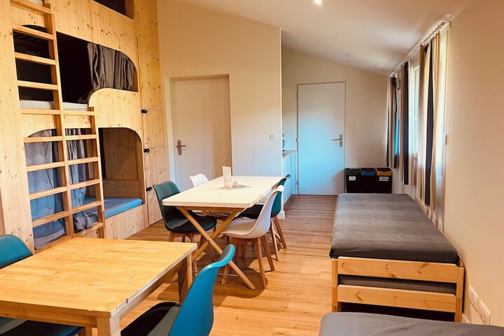 Room 41 of 141