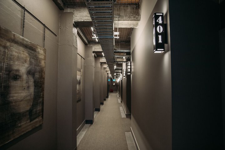 Ballroom/Hall 105 of 117