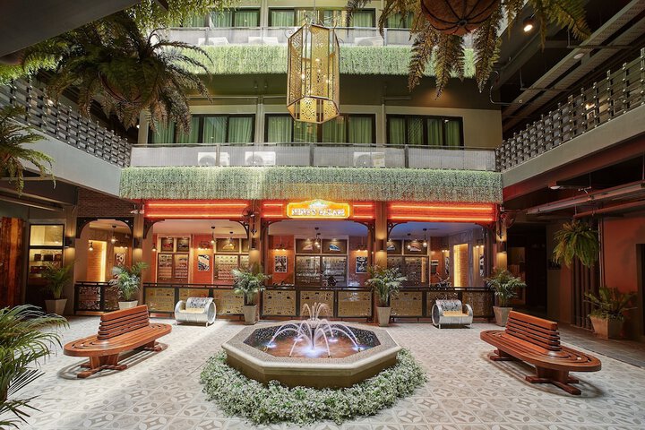 Hotel Exterior 48 of 55