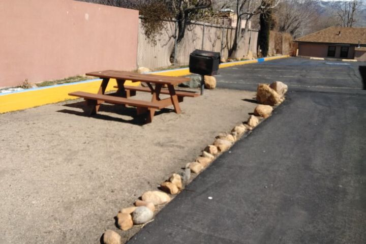 Property Grounds 18 of 22