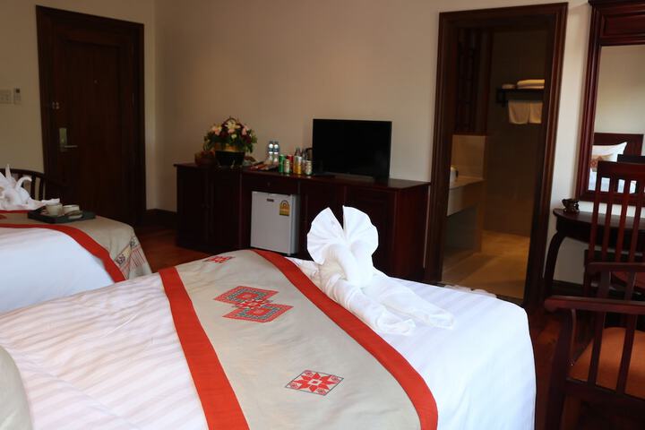 Room 10 of 156