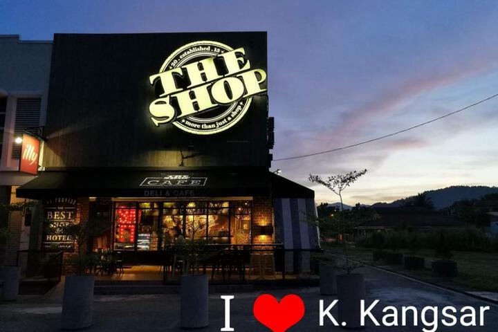 The Shop Hotel