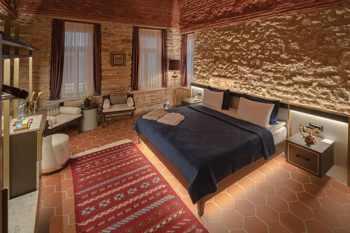Room 46 of 78