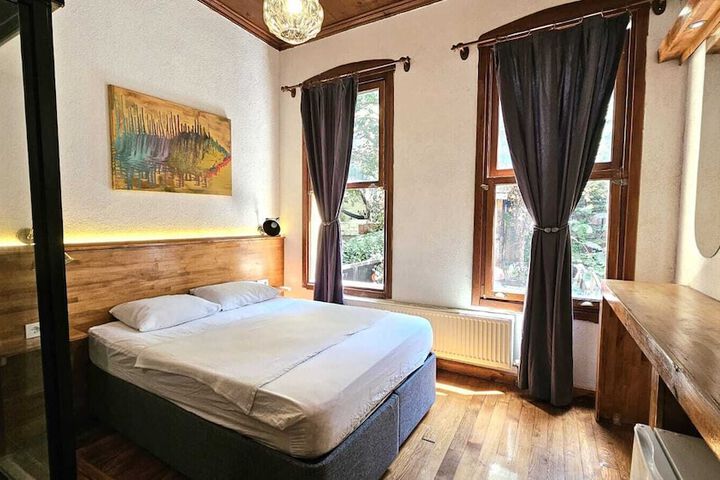 Room 5 of 21