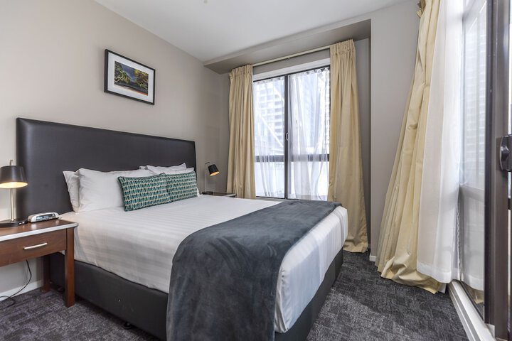 Room 6 of 23