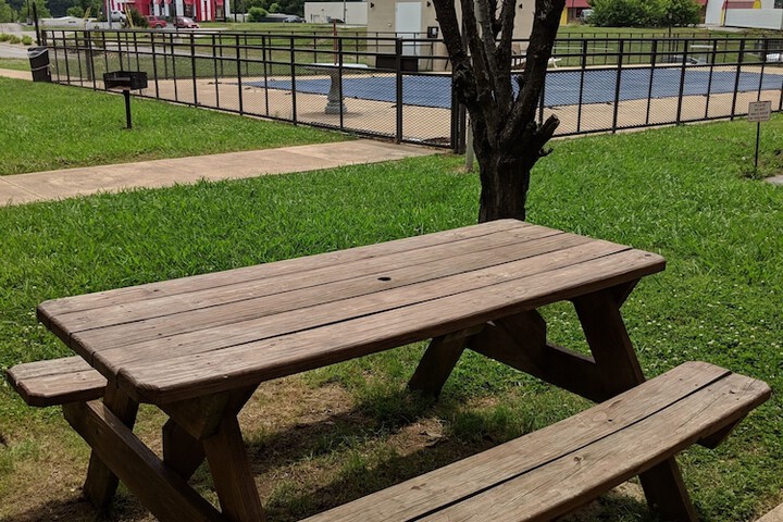 BBQ/picnic area