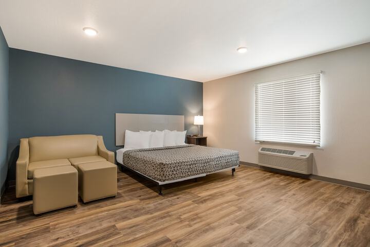 Suite Queen Bed (12 of 41)