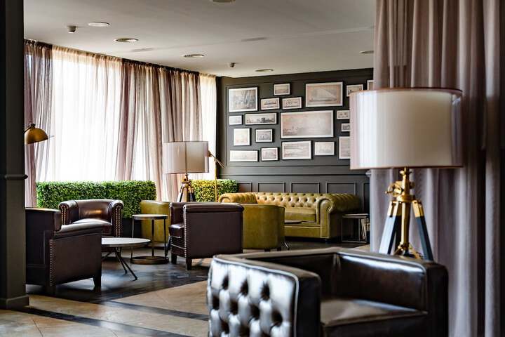 Hotel Interior 8 of 119