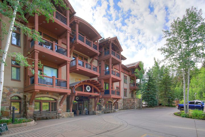 Hotel 471 of 493