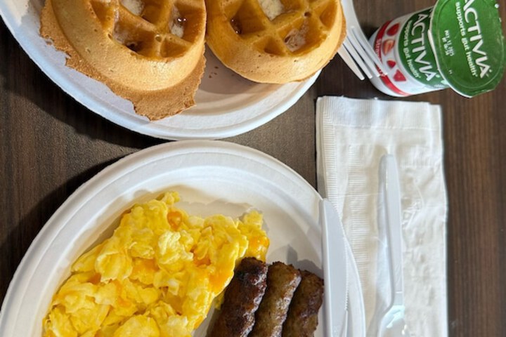 Breakfast/Coffee Service 62 of 77