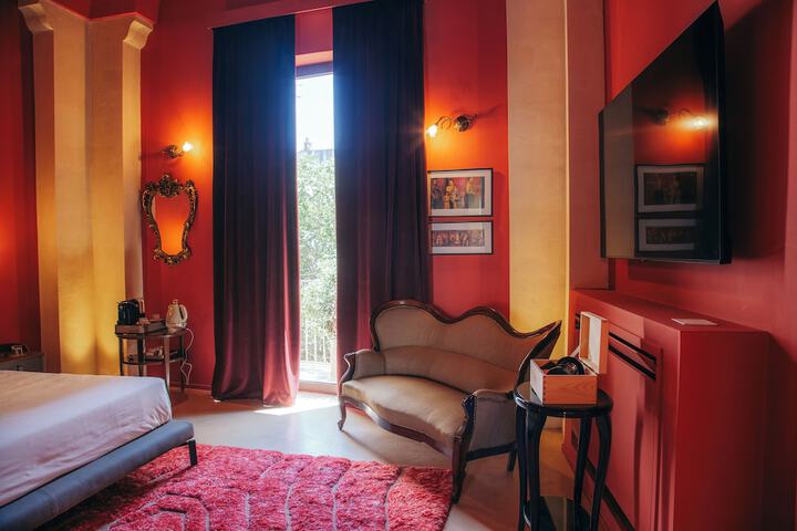 Room 15 of 81